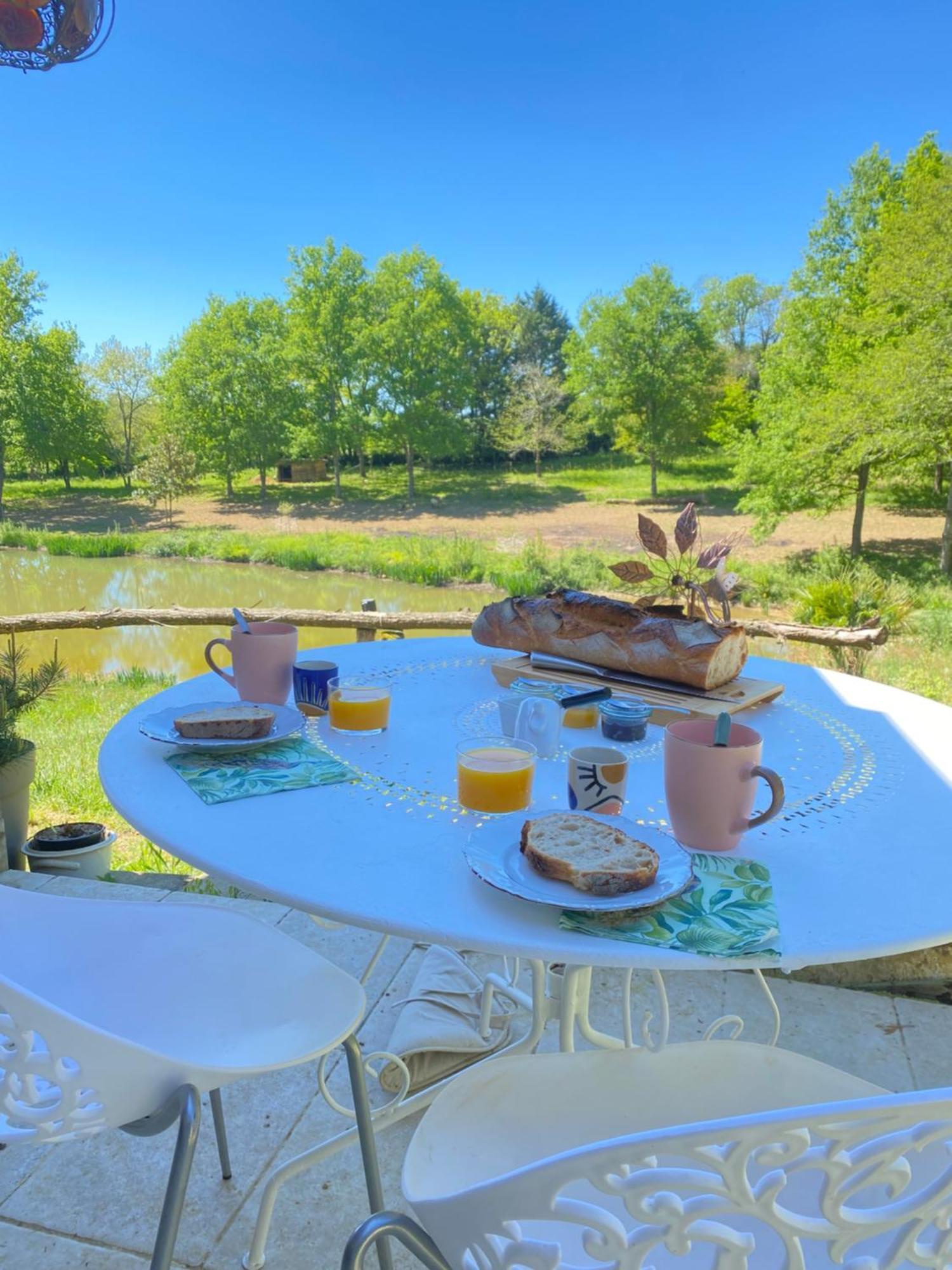 La Bastide Bed & Breakfast Armous-et-Cau Exterior foto